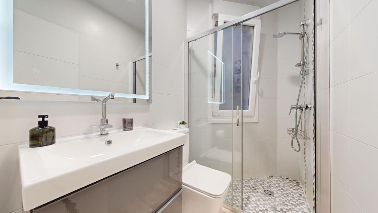 Ferienwohnung Viana Vivienda Turistica Moderna Y Reformada Con Wifi Bilbao Exterior foto